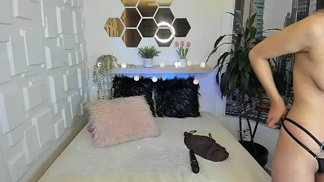 Snapshot of Esteff__o2 chatting on 02-05-25, 07:42 Esteff o2 online show from 02-05-25, 07:42