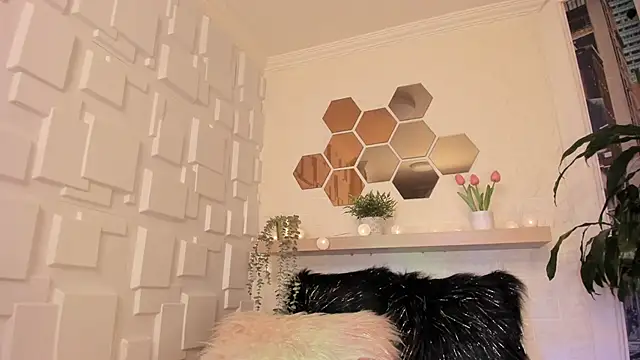 Snapshot of Esteff__o2 chatting on 02-07-25, 01:47 Esteff o2 online show from 02-07-25, 01:47