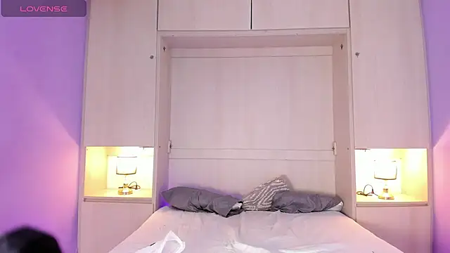 Snapshot of KendallRosse1 chatting on 02-25-25, 03:05 KendallRosse1 online show from 02-25-25, 03:05