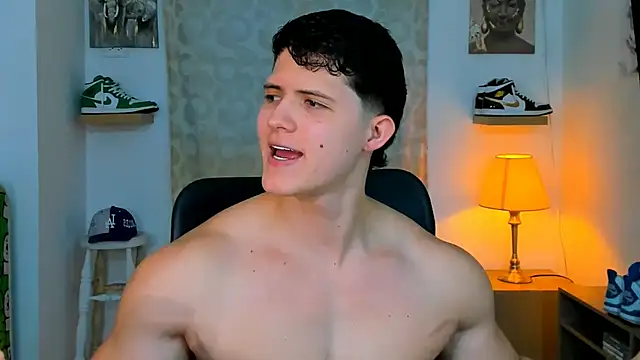 Snapshot of Hazzan_Velez chatting on 01-20-25, 09:32 Hazzan Velez online show from 01-20-25, 09:32