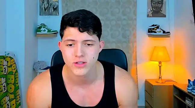 Snapshot of Hazzan_Velez chatting on 01-23-25, 01:41 Hazzan Velez online show from 01-23-25, 01:41