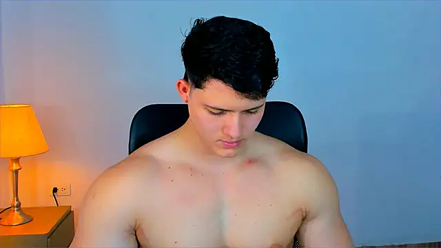 Snapshot of Hazzan_Velez chatting on 03-13-25, 02:05 Hazzan Velez online show from 03-13-25, 02:05