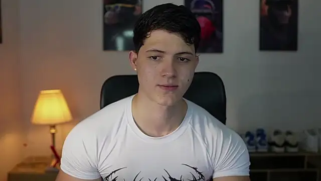 Snapshot of Hazzan_Velez chatting on 10-16-25, 10:33 Hazzan Velez online show from 10-16-25, 10:33