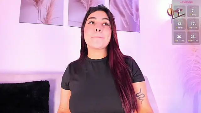 Danna adams01 online show from 12-18-25, 03:29