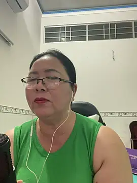 Snapshot of NDith chatting on 03-06-25, 01:57 NDith online show from 03-06-25, 01:57