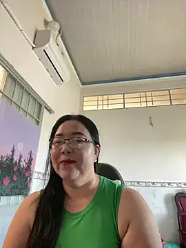 Snapshot of NDith chatting on 03-08-25, 06:21 NDith online show from 03-08-25, 06:21