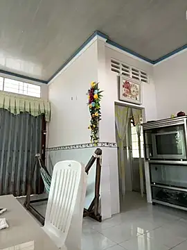 Snapshot of NDith chatting on 03-10-25, 12:18 NDith online show from 03-10-25, 12:18