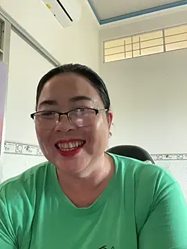 Snapshot of NDith chatting on 03-12-25, 07:35 NDith online show from 03-12-25, 07:35