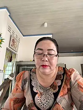 Snapshot of NDith chatting on 03-13-25, 01:43 NDith online show from 03-13-25, 01:43