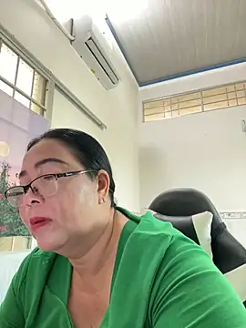 Snapshot of NDith chatting on 03-15-25, 07:20 NDith online show from 03-15-25, 07:20