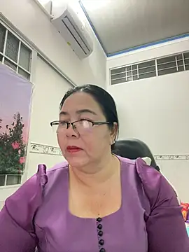 Snapshot of NDith chatting on 03-15-25, 01:29 NDith online show from 03-15-25, 01:29