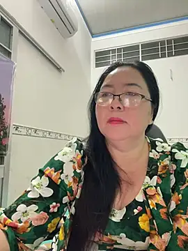 Snapshot of NDith chatting on 03-15-25, 09:16 NDith online show from 03-15-25, 09:16
