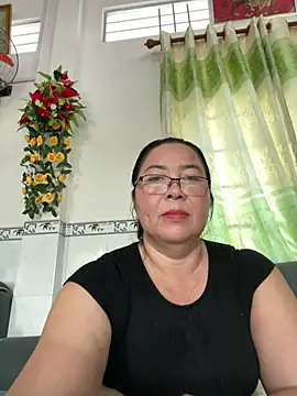 Snapshot of NDith chatting on 03-16-25, 12:23 NDith online show from 03-16-25, 12:23