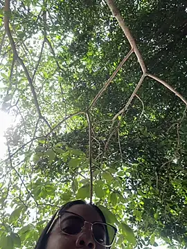 NAUGHTY LITTLE 18 online show from 03-05-26, 03:30