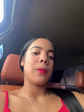 NAUGHTY LITTLE 18 online show from 06-04-26, 10:05