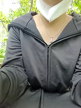 lyna bl online show from 04-25-26, 02:47