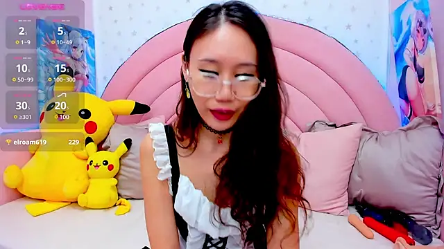 Nao  Chan  online show from 03-18-25, 04:47