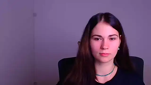 Snapshot of Loon_Amore chatting on 12-19-24, 07:40 Loon Amore online show from 12-19-24, 07:40