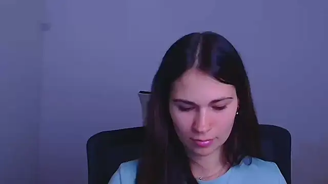 Snapshot of Loon_Amore chatting on 12-26-24, 07:27 Loon Amore online show from 12-26-24, 07:27