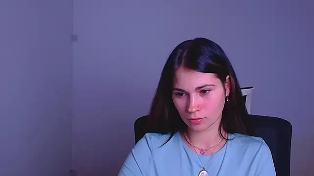 Snapshot of Loon_Amore chatting on 01-02-25, 07:51 Loon Amore online show from 01-02-25, 07:51