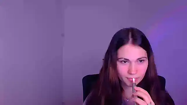 Snapshot of Loon_Amore chatting on 01-14-25, 07:32 Loon Amore online show from 01-14-25, 07:32