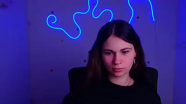 Snapshot of Loon_Amore chatting on 03-06-25, 08:05 Loon Amore online show from 03-06-25, 08:05