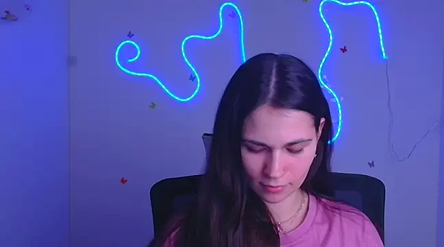 Snapshot of Loon_Amore chatting on 03-10-25, 07:50 Loon Amore online show from 03-10-25, 07:50