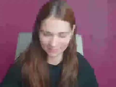 Snapshot of Loon_Amore chatting on 09-19-25, 06:37 Loon Amore online show from 09-19-25, 06:37