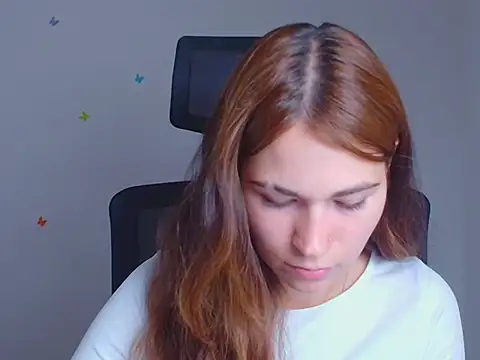 Snapshot of Loon_Amore chatting on 09-21-25, 06:26 Loon Amore online show from 09-21-25, 06:26