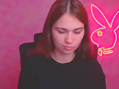 Snapshot of Loon_Amore chatting on 09-27-25, 06:07 Loon Amore online show from 09-27-25, 06:07