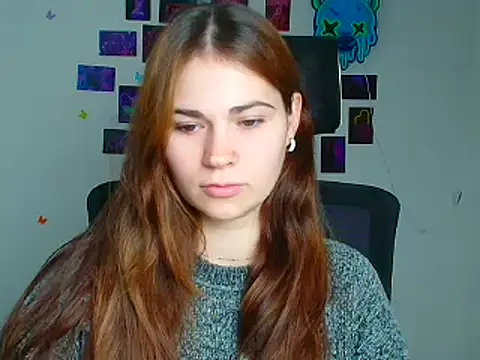 Snapshot of Loon_Amore chatting on 12-16-25, 06:51 Loon Amore online show from 12-16-25, 06:51