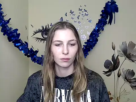 StrangerGi online show from 02-10-25, 01:11