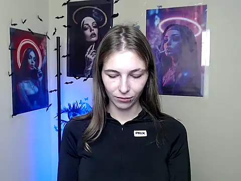 StrangerGi online show from 10-08-25, 06:11