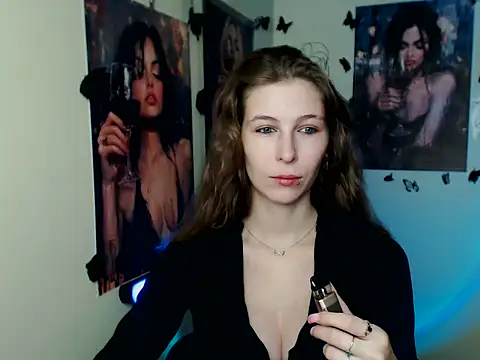 StrangerGi online show from 11-17-25, 01:06