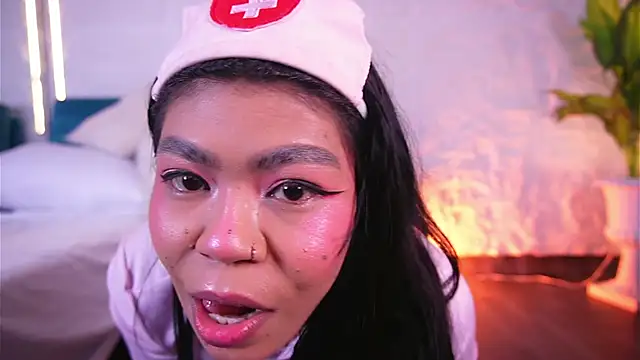 CailynBrowm online show from 04-10-26, 04:06