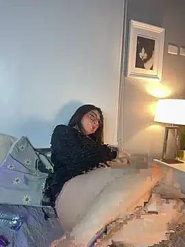 hannaasweet online show from 02-13-25, 04:39