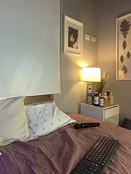 hannaasweet online show from 02-26-25, 06:43