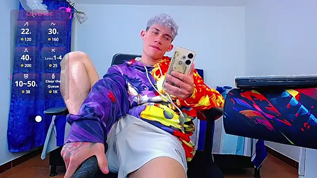 thiagomurphyy online show from 12-12-24, 08:03