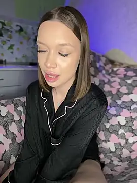 Snapshot of bunnyrich chatting on 01-17-25, 11:18 bunnyrich online show from 01-17-25, 11:18