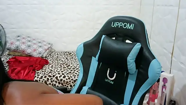 Mendoza Amaranata online show from 12-22-24, 02:06