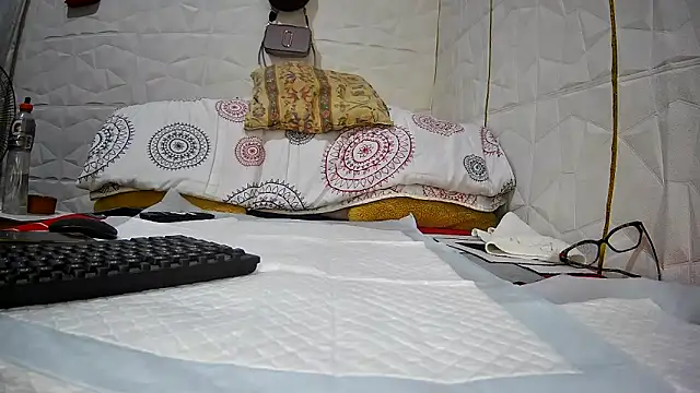 Mendoza Amaranata online show from 09-14-25, 04:55