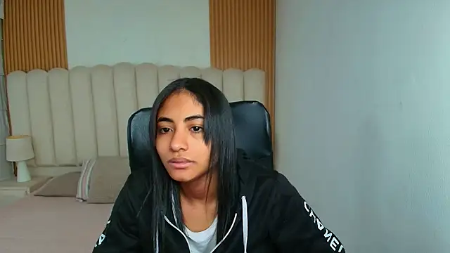 shaneelle online show from 02-17-26, 03:03