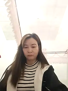 Snapshot of Sexy-ladyboobs20 chatting on 01-07-25, 11:24 Sexy-ladyboobs20 online show from 01-07-25, 11:24