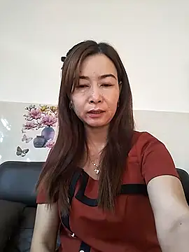 Snapshot of Sexy-ladyboobs20 chatting on 03-15-25, 12:58 Sexy-ladyboobs20 online show from 03-15-25, 12:58