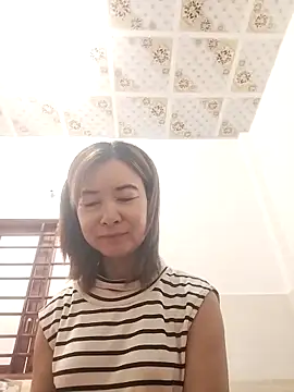 Snapshot of Sexy-ladyboobs20 chatting on 09-12-25, 01:17 Sexy-ladyboobs20 online show from 09-12-25, 01:17