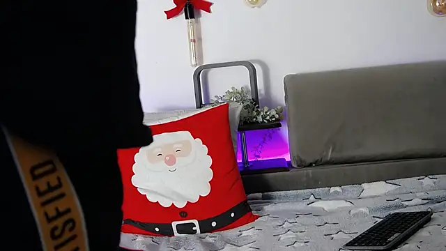 Snapshot of CarterCole chatting on 12-29-24, 04:19 CarterCole online show from 12-29-24, 04:19