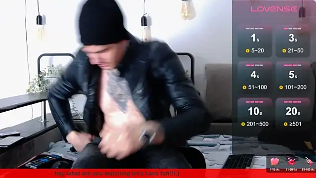 Snapshot of CarterCole chatting on 02-22-25, 12:19 CarterCole online show from 02-22-25, 12:19