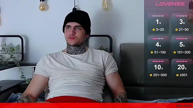 Snapshot of CarterCole chatting on 02-23-25, 01:42 CarterCole online show from 02-23-25, 01:42