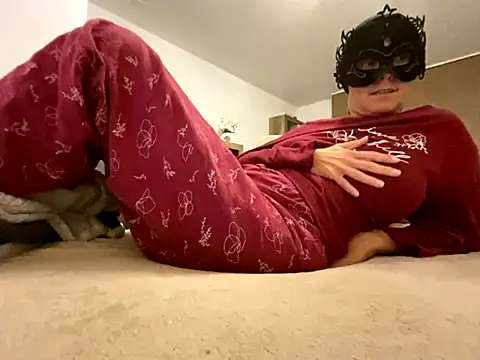 Marilou1983 online show from 09-18-25, 08:11