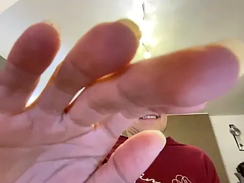 Marilou1983 online show from 02-08-26, 08:23